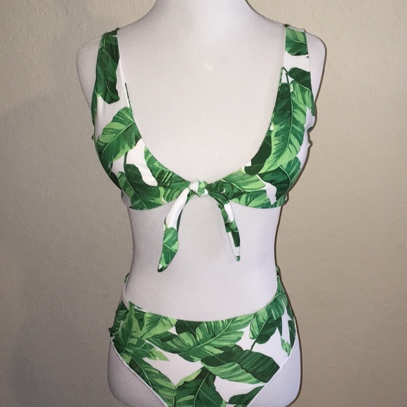 Bikini Tropical Print - Picture 2 of 3